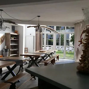 les-gites-daure.midi-pyreneeshotels.com/